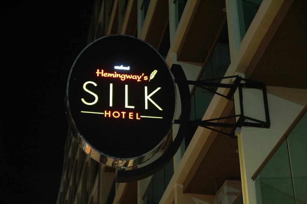 Hemingways Silk Hotel Patong Εξωτερικό φωτογραφία