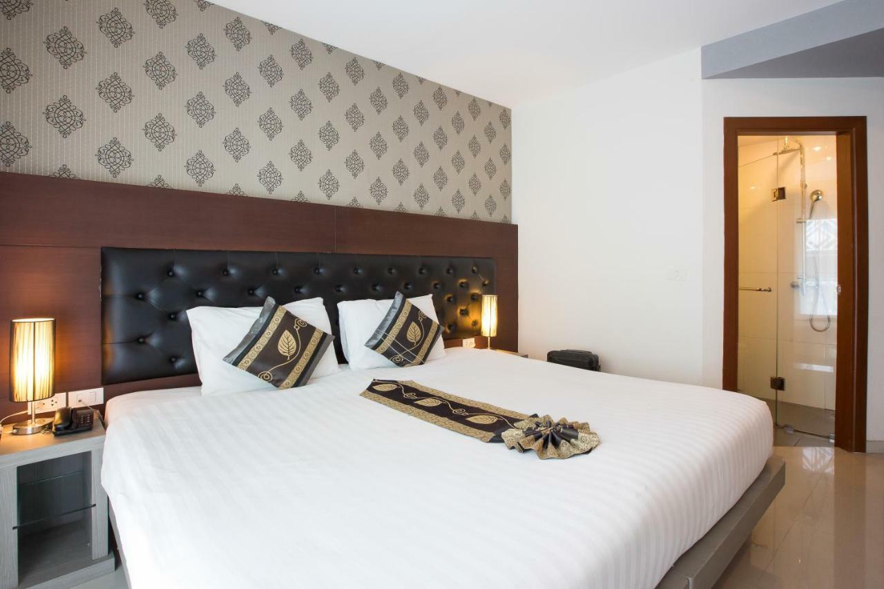 Hemingways Silk Hotel Patong Εξωτερικό φωτογραφία