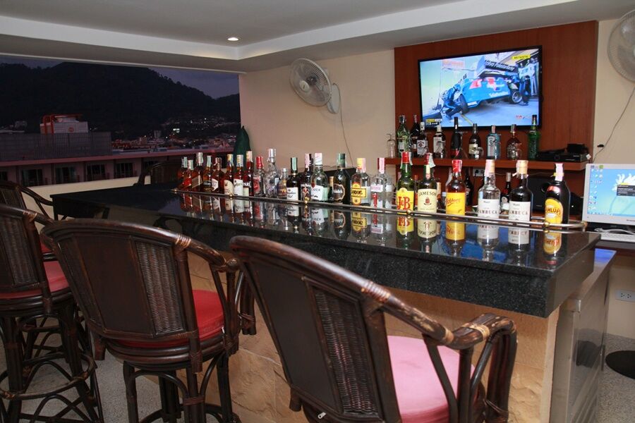 Hemingways Silk Hotel Patong Εξωτερικό φωτογραφία