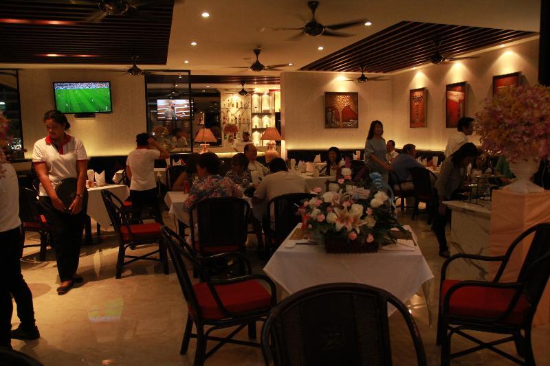 Hemingways Silk Hotel Patong Εξωτερικό φωτογραφία